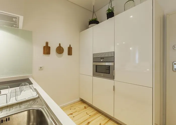 Old Stone Flats By Host Wise