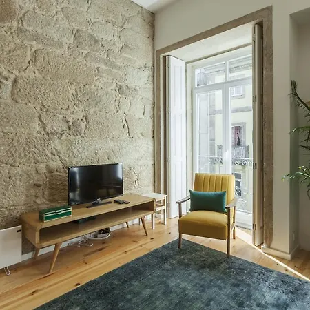 Old Stone Flats By Host Wise *